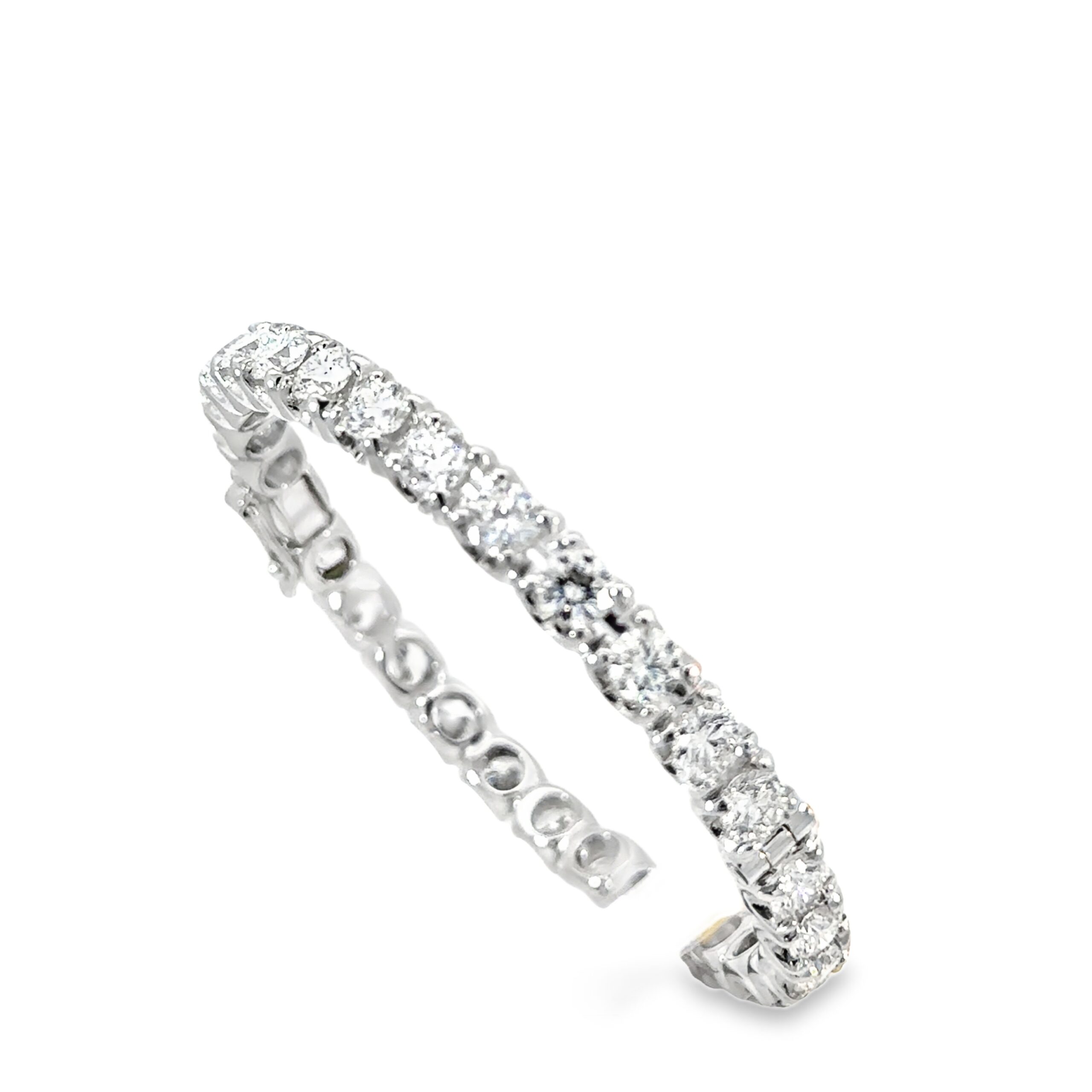 UN-0016_9gst3nom3f5_2025-10-19-16-11-40